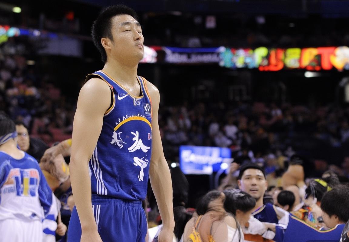 弗朗茨·瓦格纳篮球之路：NBA新星的全能之路与未来展望